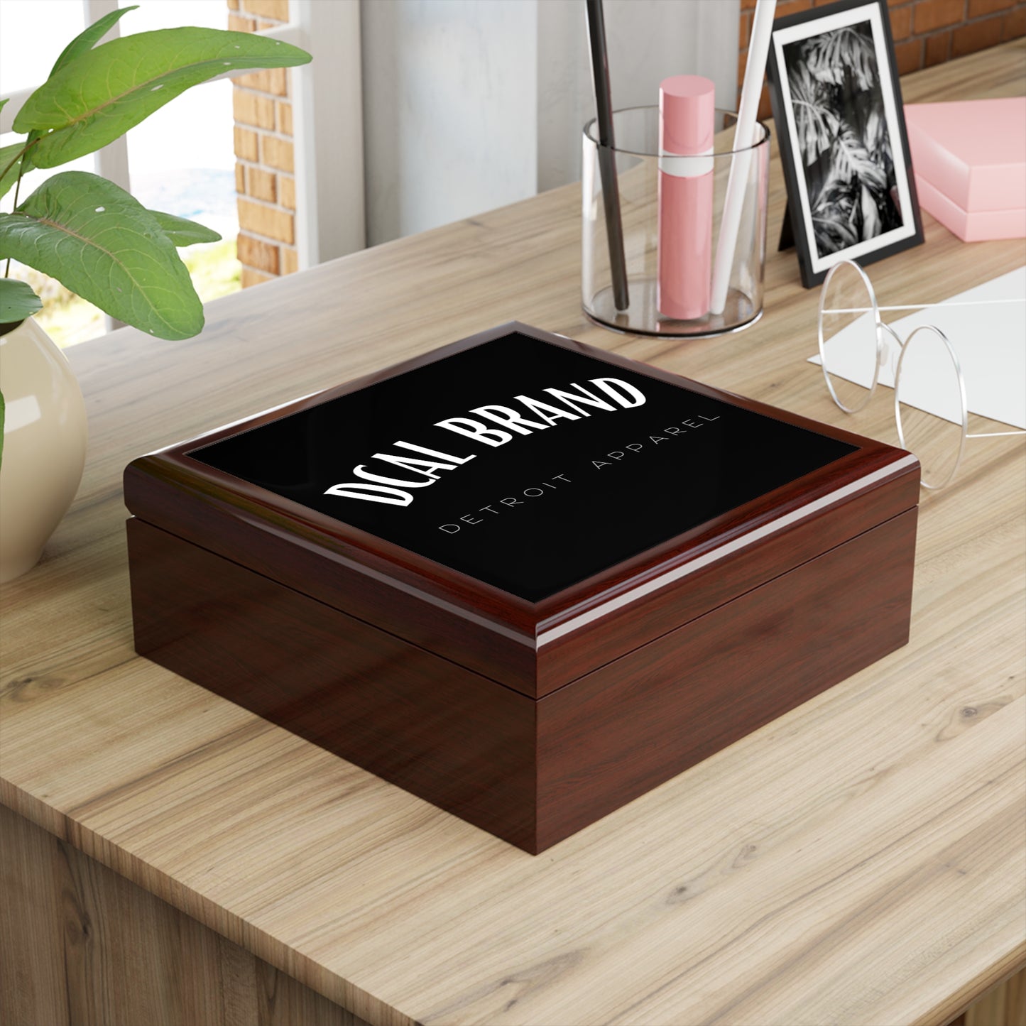 DCAL Jewelry Box